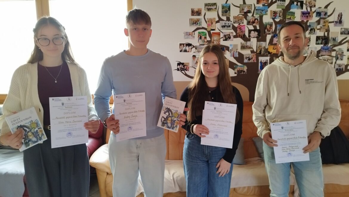 Úspech našich študentov v súťaži Spoznaj Bibliu