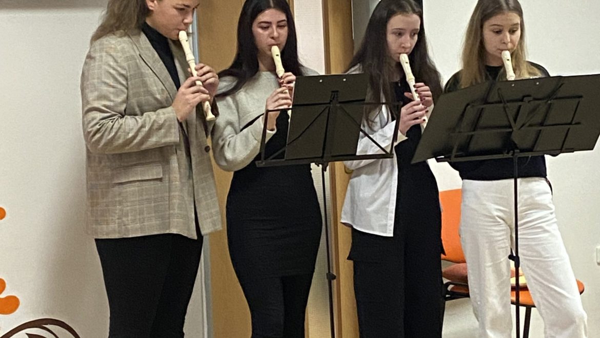 Vianočný program v domove dôchodcov