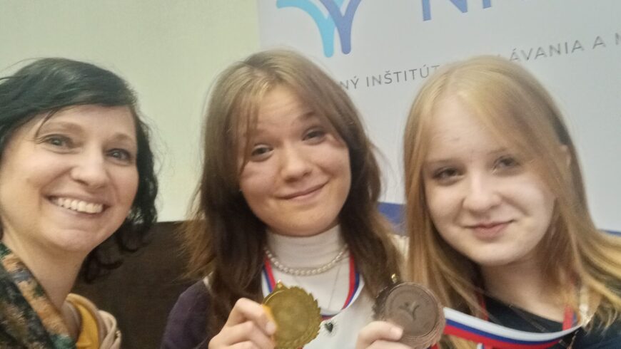Dve žiačky – dve medaily z olympiády